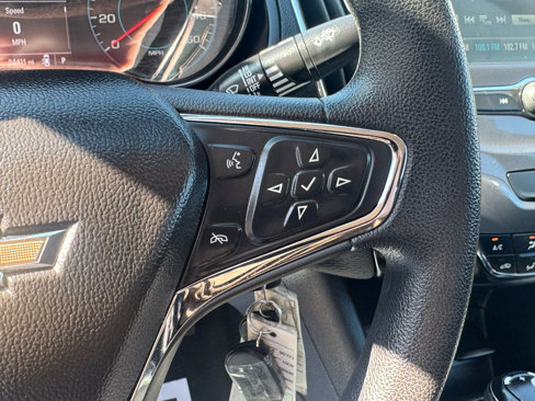 Used 2017 Chevrolet Cruze LT image 20