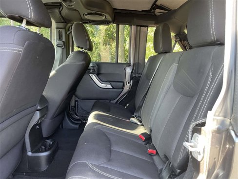 Used 2014 Jeep Wrangler Unlimited Sahara w/ Trailer Tow Group image 12