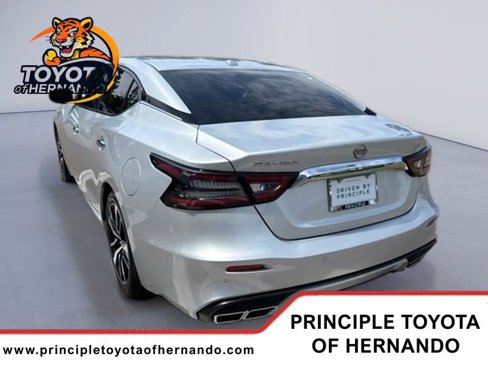 Used 2023 Nissan Maxima SV w/ Floor Mat Group image 7