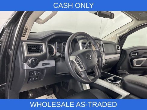 Used 2018 Nissan Titan PRO-4X w/ Pro-4x Utility Package image 16