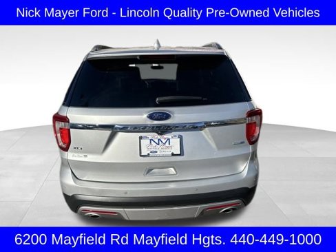 Used 2016 Ford Explorer XLT w/ Equipment Group 202A image 6