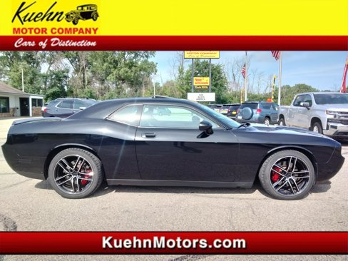 Used 2009 Dodge Challenger SRT8 w/ SRT Option Group II image 1