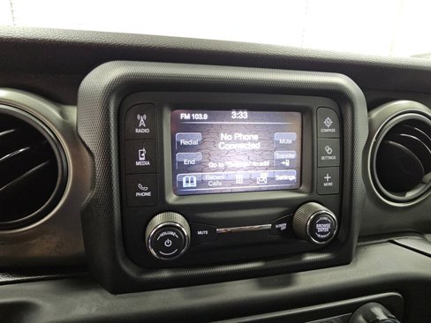 Used 2018 Jeep Wrangler Unlimited Sport image 15