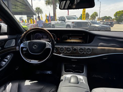 Used 2014 Mercedes-Benz S 550 Sedan image 20