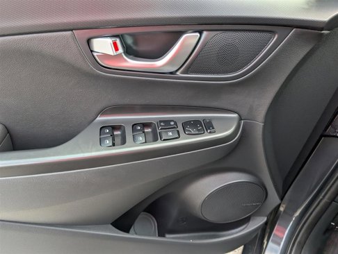 Used 2023 Hyundai Kona Limited w/ Cargo Package image 19