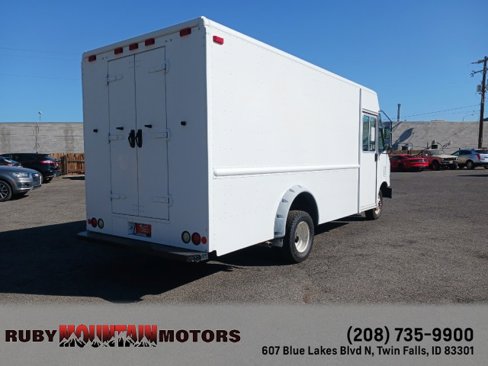 Used 2011 Ford E-450 and Econoline 450 Super Duty w/ Air Conditioning Prep Pkg image 7