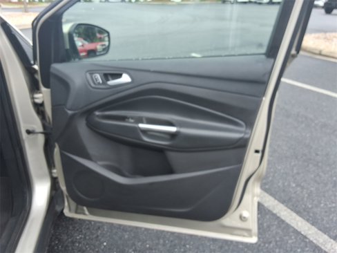 Used 2018 Ford Escape SE w/ SE Sync 3 Package image 22