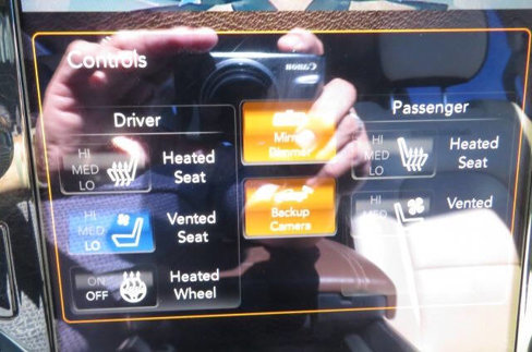 Used 2019 RAM 1500 Laramie image 23