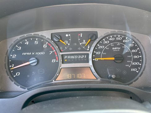 Used 2004 Chevrolet Colorado LS image 25