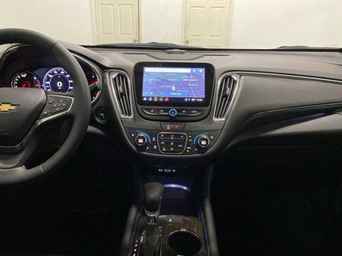Used 2023 Chevrolet Malibu LT image 12