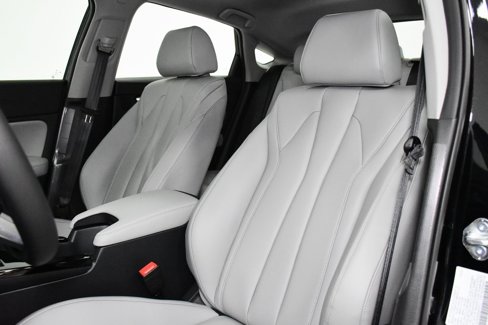 New 2025 Acura Integra image 9