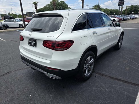 Certified 2022 Mercedes-Benz GLC 300 4MATIC image 6