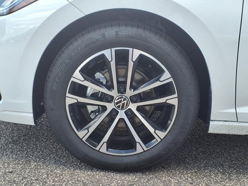 New 2025 Volkswagen Jetta Sport image 22