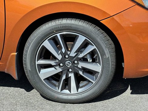 Certified 2022 Nissan Versa SV w/ Trunk Package image 8