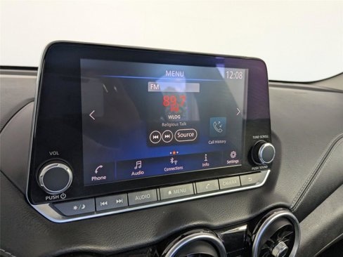 Used 2021 Nissan Sentra SV image 14