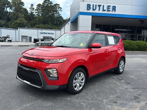 Used 2022 Kia Soul LX image 2