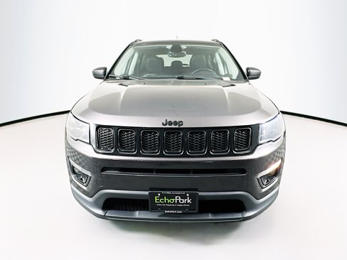 Used 2018 Jeep Compass Latitude w/ Popular Equipment Group image 2