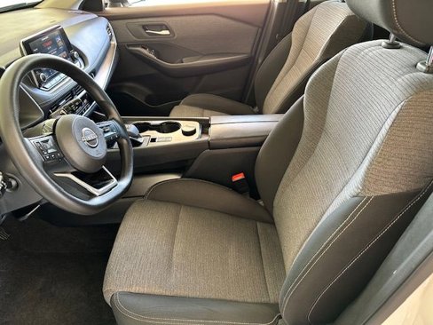 Used 2022 Nissan Rogue SV image 24