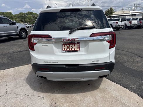 Used 2023 GMC Acadia SLT image 6