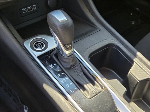 Used 2023 Nissan Sentra SV image 33