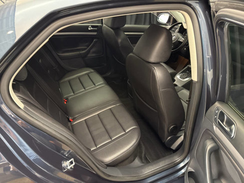 Used 2010 Volkswagen Jetta SE image 28