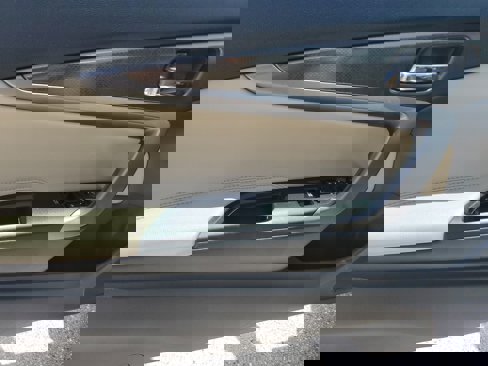 Used 2016 Honda Accord EX image 40