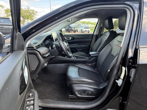 Used 2022 Jeep Compass Trailhawk w/ Trailhawk Convenience Group image 14