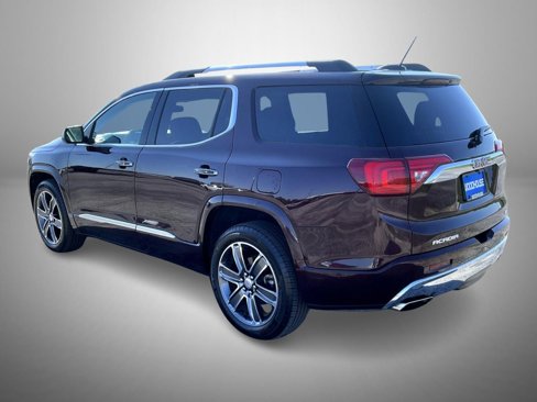 Used 2017 GMC Acadia Denali w/ Technology Package image 7