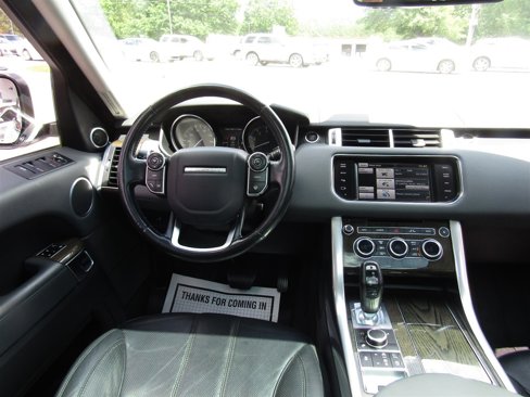 Used 2015 Land Rover Range Rover Sport HSE image 28