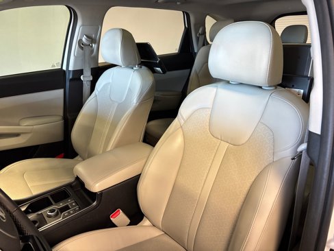 Used 2021 Kia Sorento EX w/ EX AWD X-Line Package image 30