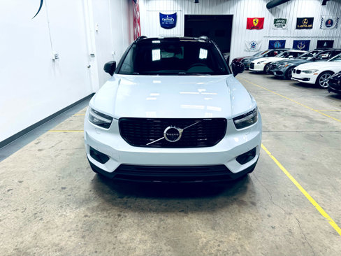 Used 2022 Volvo XC40 T5 R-Design w/ Advanced Package image 16