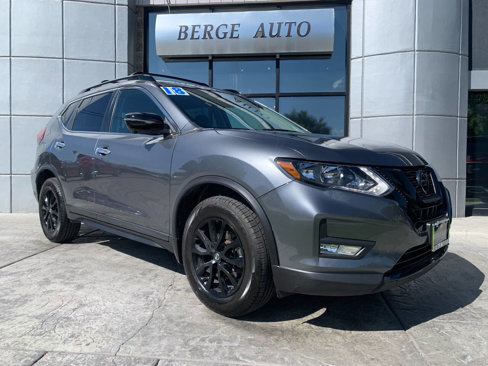 Used 2018 Nissan Rogue SV w/ Premium Package image 1