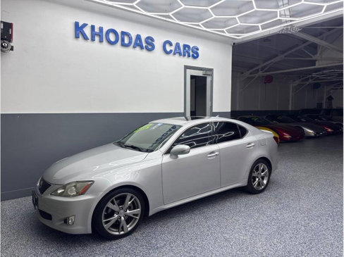 Used 2010 Lexus IS 250 image 2