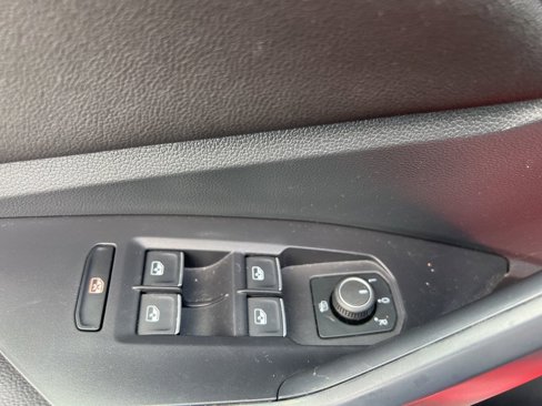 Used 2024 Volkswagen Jetta Sport image 15