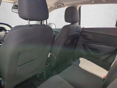 Used 2020 Chevrolet Trax LS w/ Tint and Cruise Package image 17