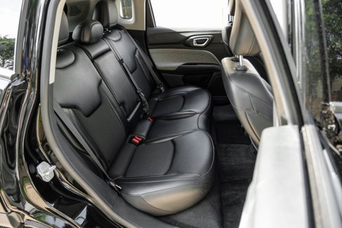 Used 2022 Jeep Compass Latitude image 47