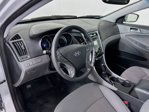 Used 2011 Hyundai Sonata GLS image 9
