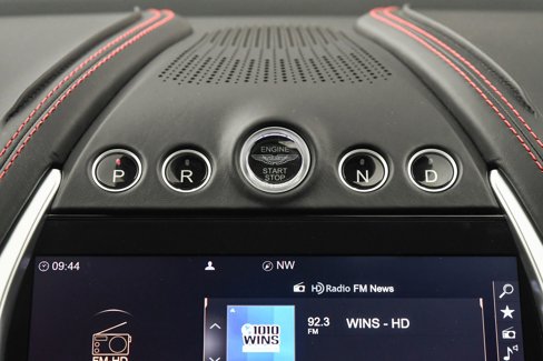 Used 2021 Aston Martin DBX image 40
