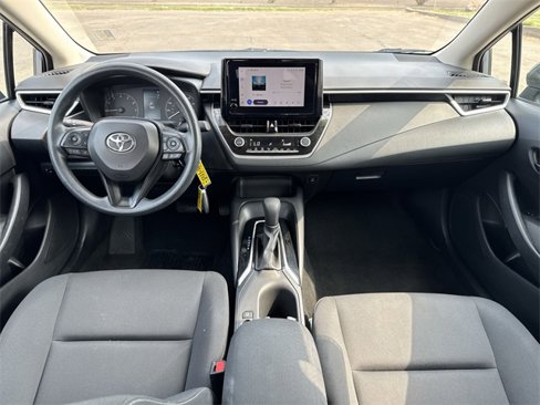Used 2023 Toyota Corolla LE image 14