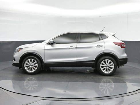 Used 2020 Nissan Rogue Sport S w/ Appearance Package image 4