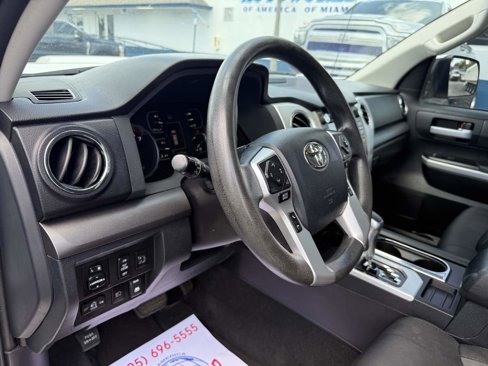 Used 2018 Toyota Tundra SR5 image 12