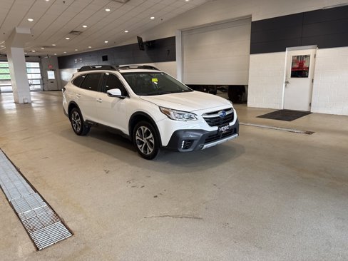 Used 2020 Subaru Outback Limited XT w/ Popular Package #2 image 4