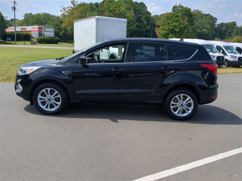 Used 2019 Ford Escape SE image 10