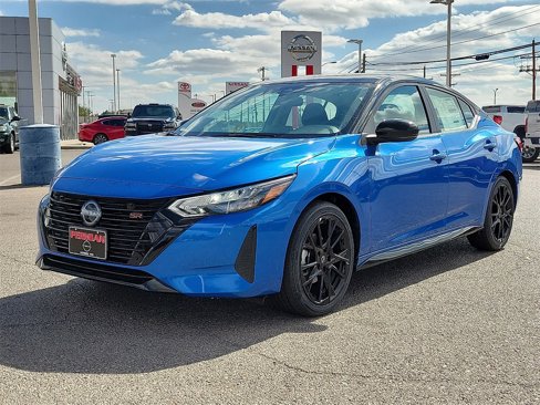 New 2025 Nissan Sentra SR w/ Midnight Edition image 5