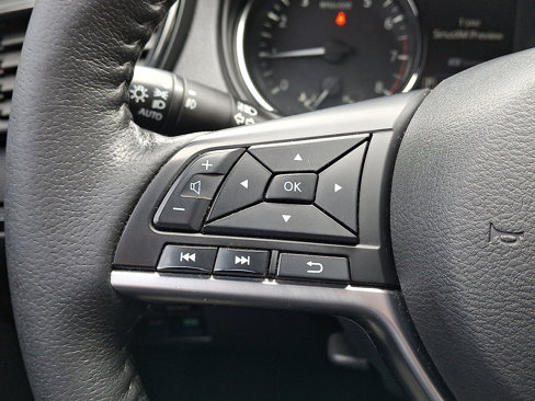 Used 2019 Nissan Rogue SL image 20