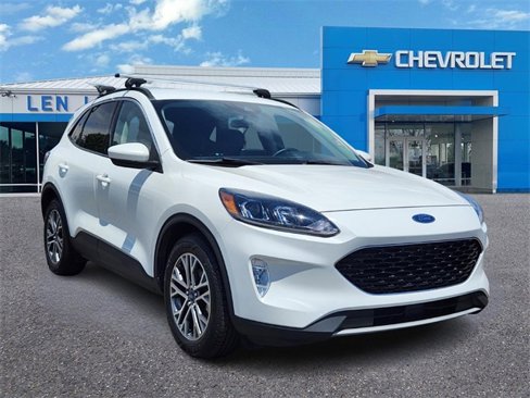 Used 2020 Ford Escape SEL image 1