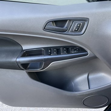 Used 2020 Ford Transit Connect XL image 18