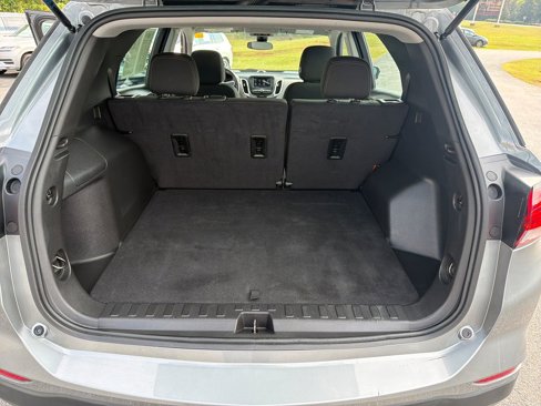 Used 2023 Chevrolet Equinox LS image 28