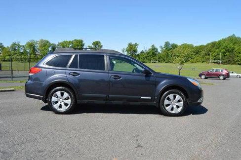 Used 2010 Subaru Outback 2.5i Premium w/ Protection Package 1A image 55