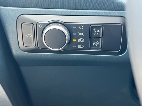 New 2025 Ford Maverick XLT image 29